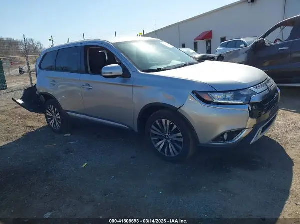 JA4AZ3A34KZ009989 2019 MITSUBISHI OUTLANDER - Image 1