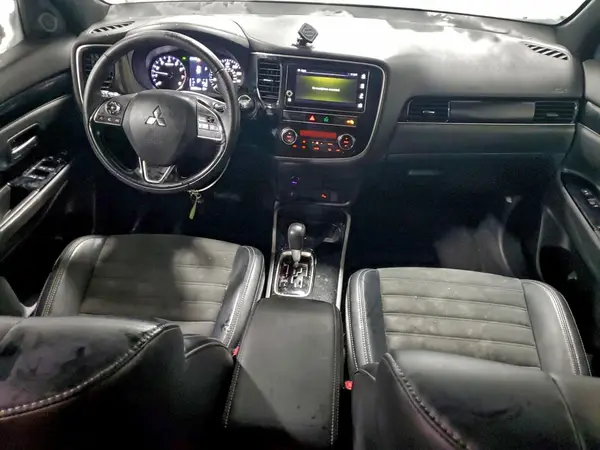 JA4AZ3A34KZ025836 2019 MITSUBISHI OUTLANDER - Image 8