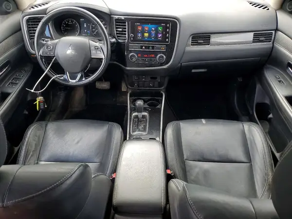 JA4AZ3A34KZ038960 2019 MITSUBISHI OUTLANDER - Image 8