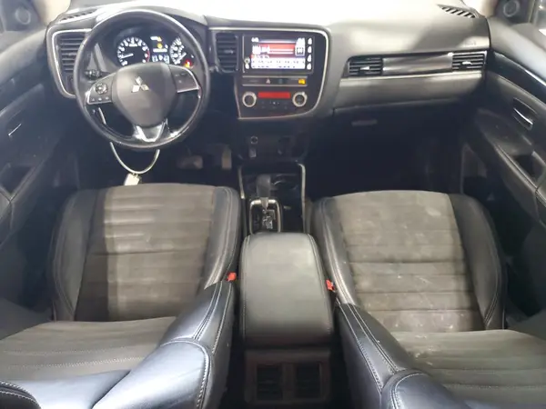 JA4AZ3A34KZ039008 2019 MITSUBISHI OUTLANDER - Image 8