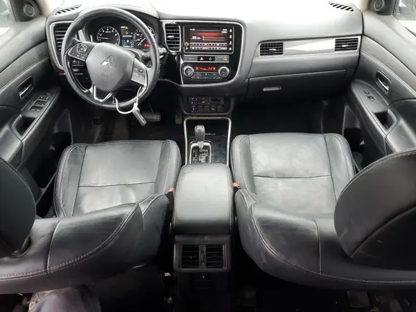 JA4AZ3A34KZ040272 2019 MITSUBISHI OUTLANDER - Image 8