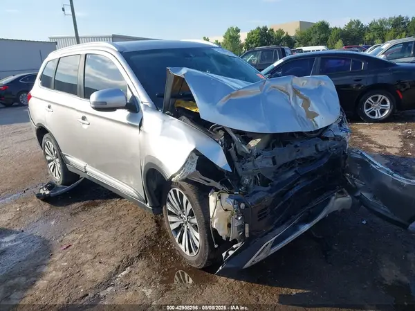 JA4AZ3A34KZ040465 2019 MITSUBISHI OUTLANDER - Image 1