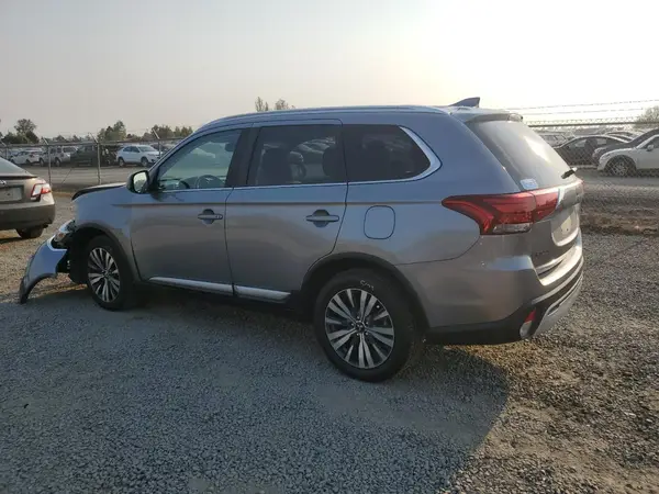 JA4AZ3A34KZ041017 2019 MITSUBISHI OUTLANDER - Image 2