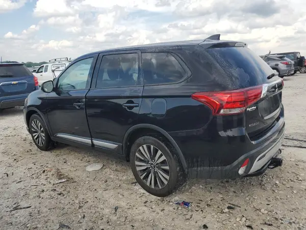 JA4AZ3A34KZ042619 2019 MITSUBISHI OUTLANDER - Image 2