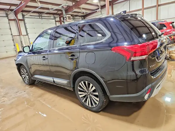 JA4AZ3A34KZ043625 2019 MITSUBISHI OUTLANDER - Image 2