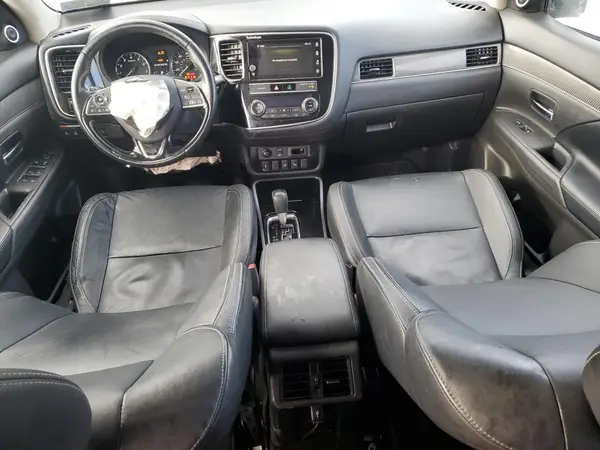JA4AZ3A34KZ048291 2019 MITSUBISHI OUTLANDER - Image 8