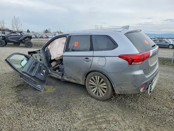 JA4AZ3A34KZ050137 2019 MITSUBISHI OUTLANDER - Image 2