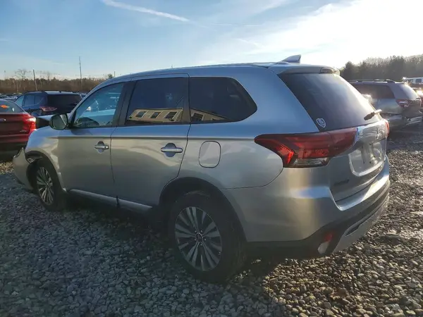 JA4AZ3A34KZ053216 2019 MITSUBISHI OUTLANDER - Image 2