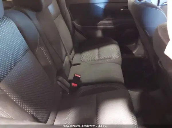 JA4AZ3A34LZ016796 2020 MITSUBISHI OUTLANDER - Image 8