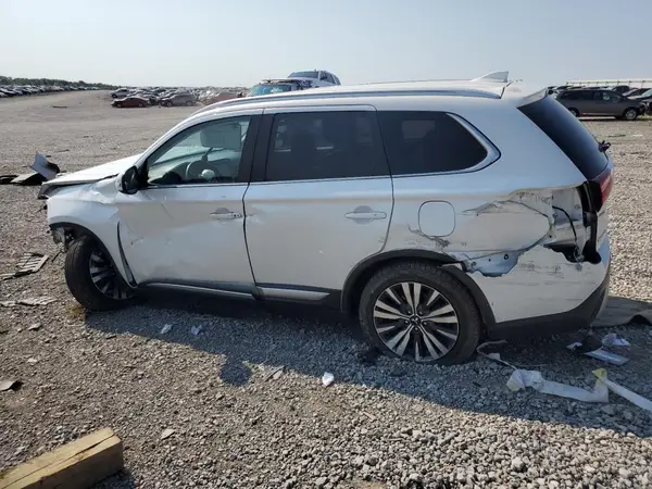 JA4AZ3A34LZ026972 2020 MITSUBISHI OUTLANDER - Image 2
