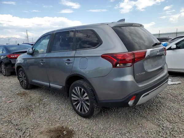JA4AZ3A34LZ027507 2020 MITSUBISHI OUTLANDER - Image 2