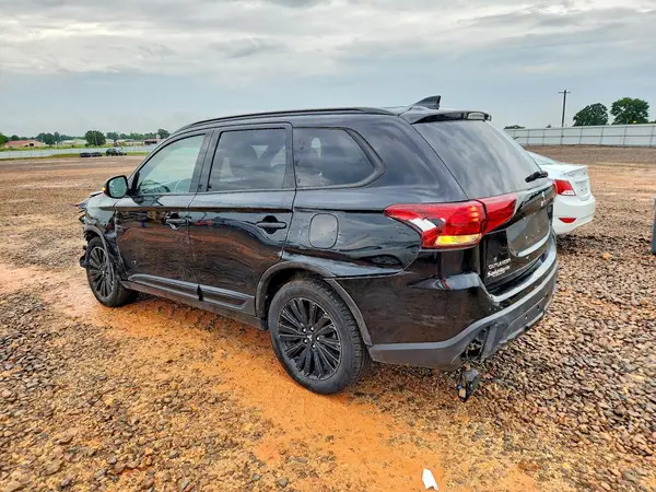 JA4AZ3A34LZ029077 2020 MITSUBISHI OUTLANDER - Image 2