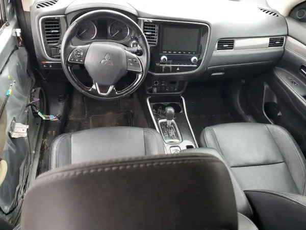 JA4AZ3A34LZ037602 2020 MITSUBISHI OUTLANDER - Image 8