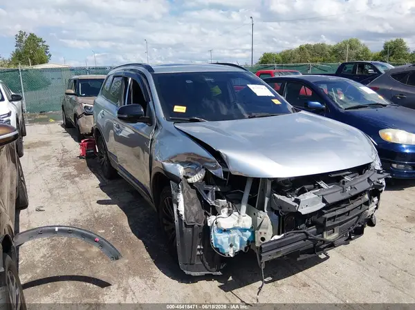JA4AZ3A34LZ041374 2020 MITSUBISHI OUTLANDER - Image 1