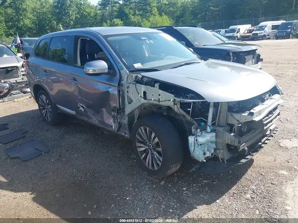 JA4AZ3A34LZ045490 2020 MITSUBISHI OUTLANDER - Image 1