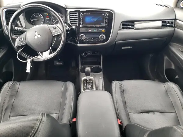 JA4AZ3A35GZ000550 2016 MITSUBISHI OUTLANDER - Image 8