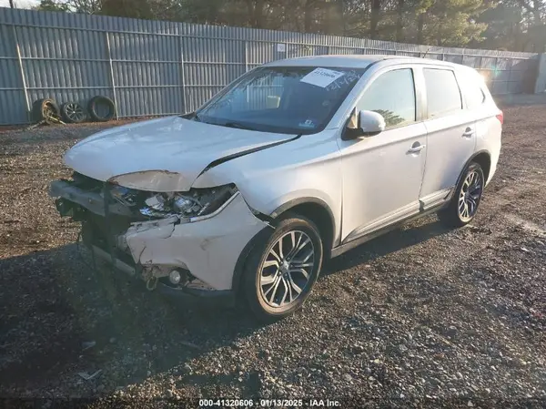 JA4AZ3A35GZ002508 2016 MITSUBISHI OUTLANDER - Image 2