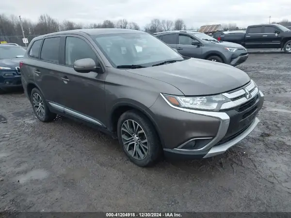 JA4AZ3A35GZ003139 2016 MITSUBISHI OUTLANDER - Image 1