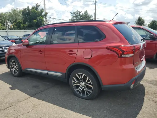 JA4AZ3A35GZ006946 2016 MITSUBISHI OUTLANDER - Image 2