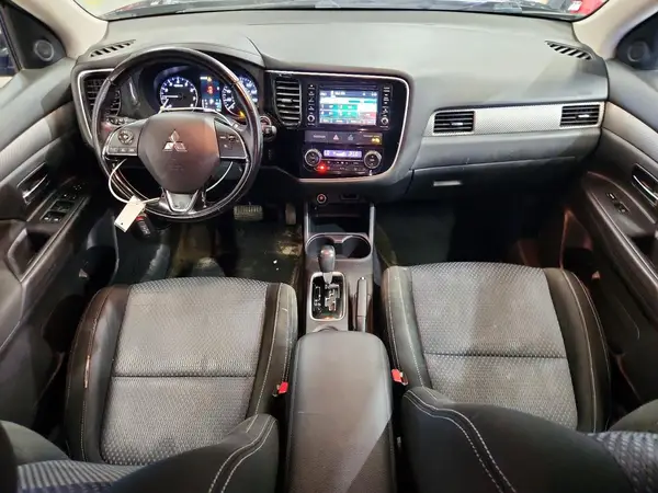 JA4AZ3A35GZ007062 2016 MITSUBISHI OUTLANDER - Image 8