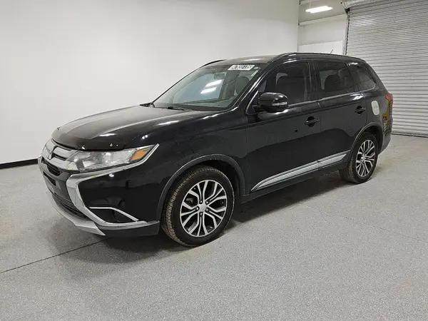 JA4AZ3A35GZ009183 2016 MITSUBISHI OUTLANDER - Image 1