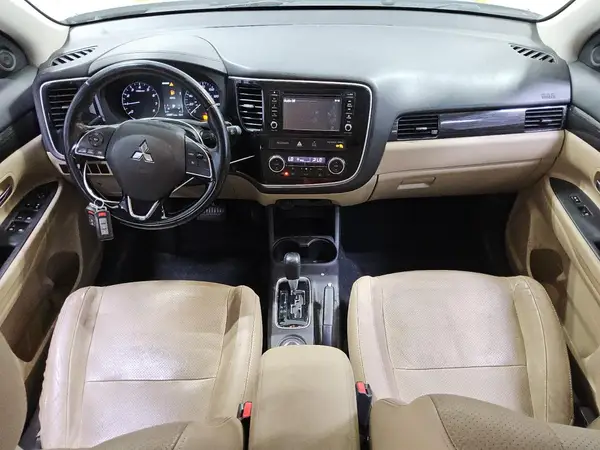 JA4AZ3A35GZ009183 2016 MITSUBISHI OUTLANDER - Image 8