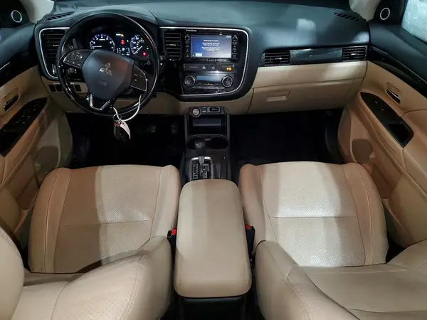 JA4AZ3A35GZ010740 2016 MITSUBISHI OUTLANDER - Image 8
