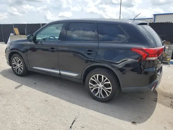 JA4AZ3A35GZ014853 2016 MITSUBISHI OUTLANDER - Image 2