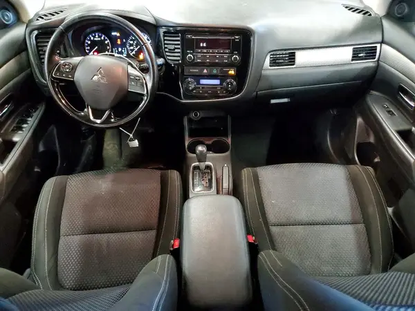 JA4AZ3A35GZ020832 2016 MITSUBISHI OUTLANDER - Image 8