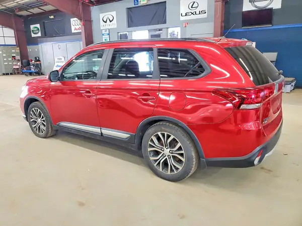 JA4AZ3A35GZ024427 2016 MITSUBISHI OUTLANDER - Image 2