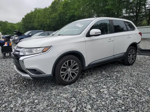 JA4AZ3A35GZ035461 2016 MITSUBISHI OUTLANDER - Image 1