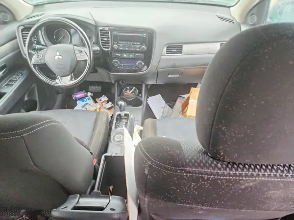 JA4AZ3A35GZ038652 2016 MITSUBISHI OUTLANDER - Image 8