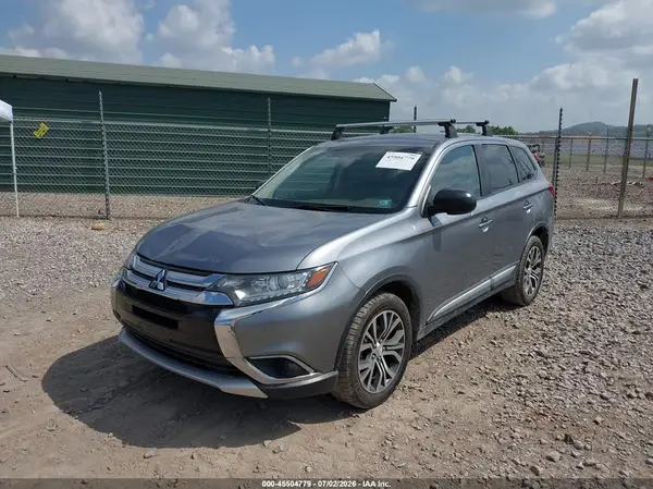 JA4AZ3A35GZ039221 2016 MITSUBISHI OUTLANDER - Image 2