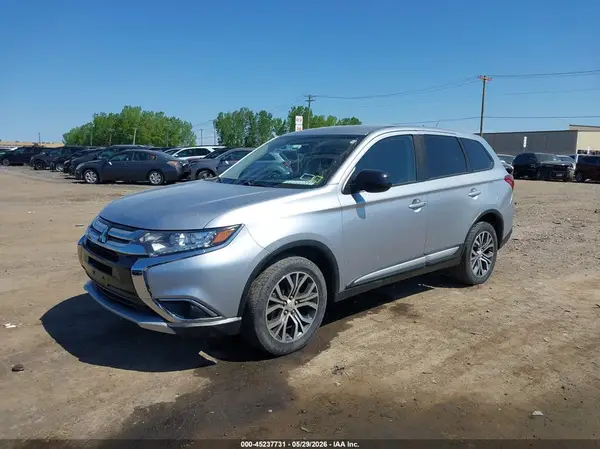 JA4AZ3A35GZ039543 2016 MITSUBISHI OUTLANDER - Image 2