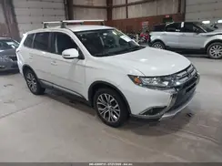 JA4AZ3A35HZ007810 2017 MITSUBISHI OUTLANDER