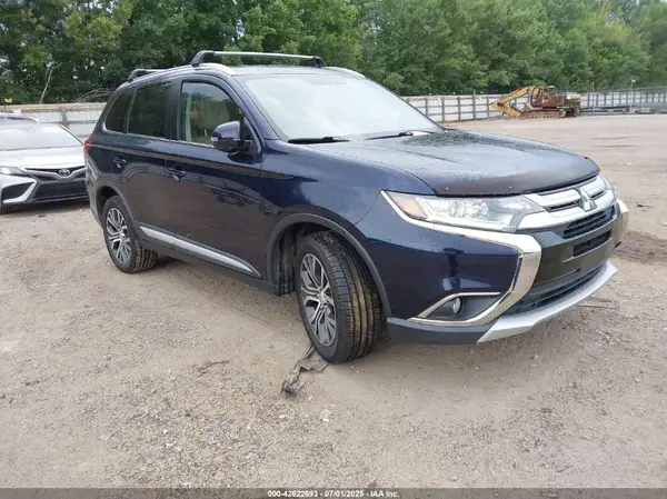 JA4AZ3A35HZ009993 2017 MITSUBISHI OUTLANDER - Image 1
