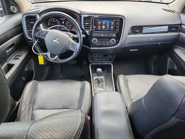 JA4AZ3A35HZ012179 2017 MITSUBISHI OUTLANDER - Image 8