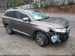 JA4AZ3A35HZ015762 2017 MITSUBISHI OUTLANDER