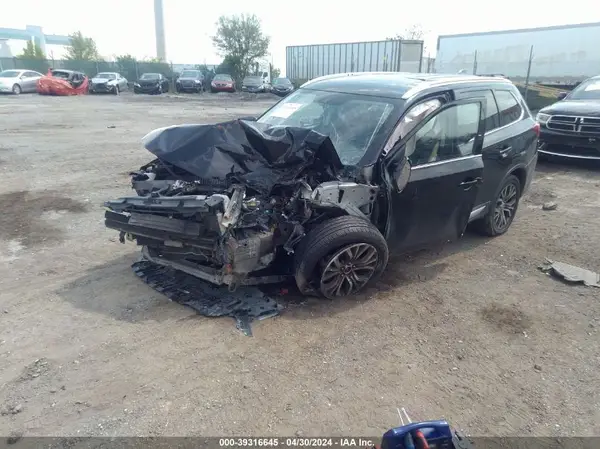 JA4AZ3A35HZ029337 2017 MITSUBISHI OUTLANDER - Image 2