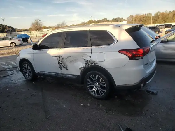 JA4AZ3A35HZ057526 2017 MITSUBISHI OUTLANDER - Image 2