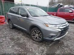 JA4AZ3A35JZ024743 2018 MITSUBISHI OUTLANDER