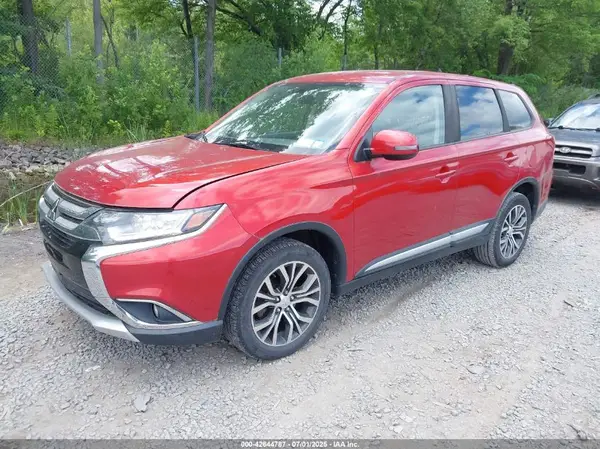 JA4AZ3A35JZ034429 2018 MITSUBISHI OUTLANDER - Image 2