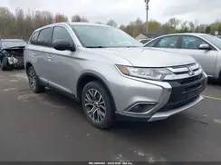 JA4AZ3A35JZ056589 2018 MITSUBISHI OUTLANDER