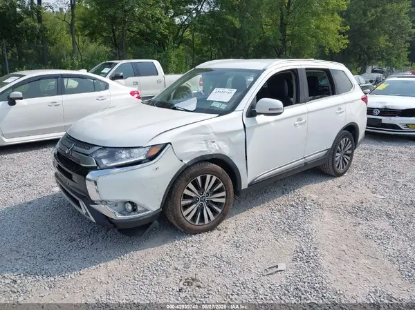 JA4AZ3A35KZ004042 2019 MITSUBISHI OUTLANDER - Image 2