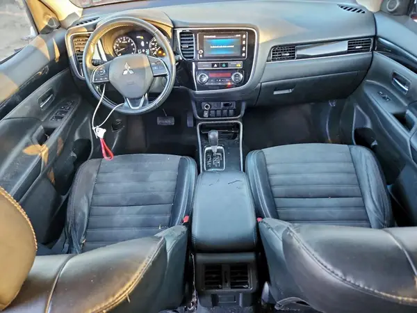 JA4AZ3A35KZ008544 2019 MITSUBISHI OUTLANDER - Image 8