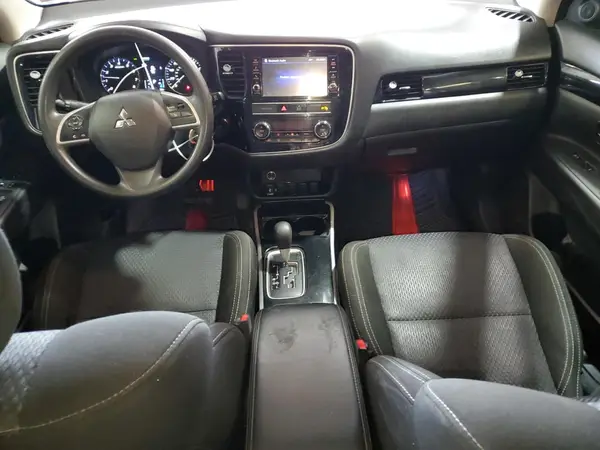 JA4AZ3A35KZ009984 2019 MITSUBISHI OUTLANDER - Image 8
