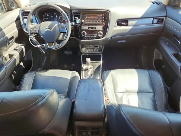 JA4AZ3A35KZ026784 2019 MITSUBISHI OUTLANDER - Image 8