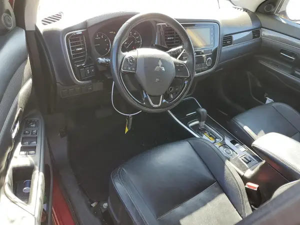 JA4AZ3A35KZ036246 2019 MITSUBISHI OUTLANDER - Image 8