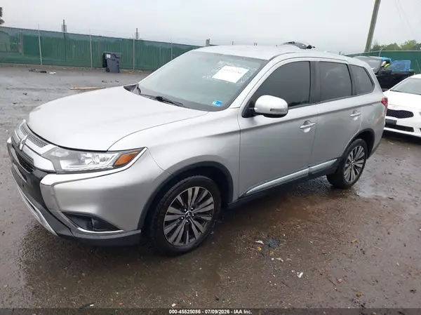 JA4AZ3A35KZ043519 2019 MITSUBISHI OUTLANDER - Image 2