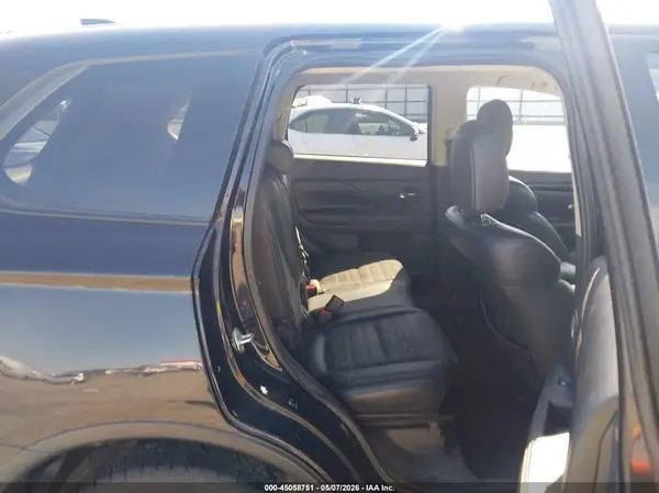 JA4AZ3A35KZ044508 2019 MITSUBISHI OUTLANDER - Image 8